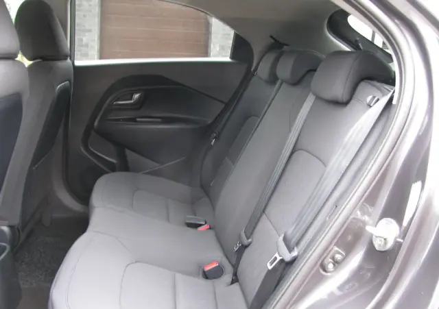 KIA Rio 1.2 Dream Team Edition