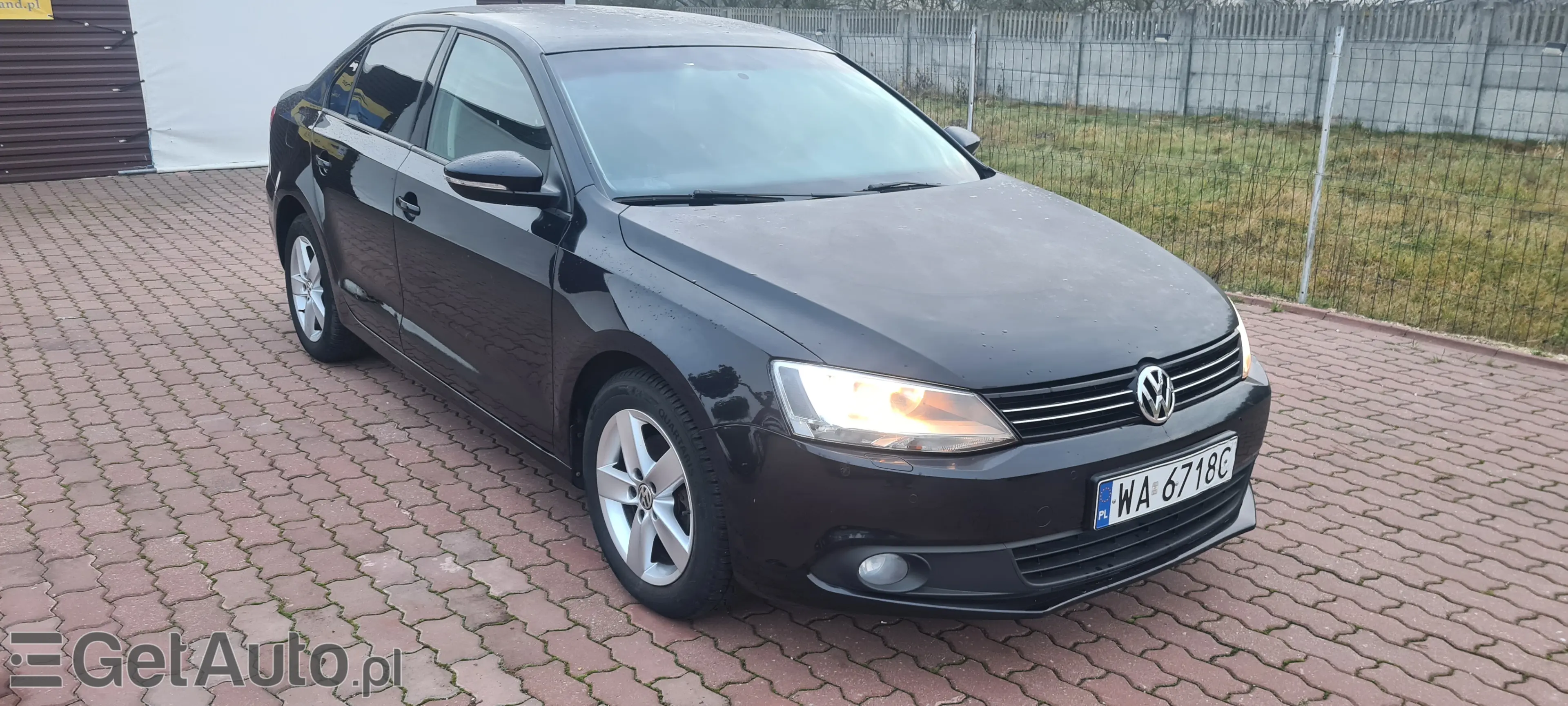 VOLKSWAGEN Jetta Comfortline