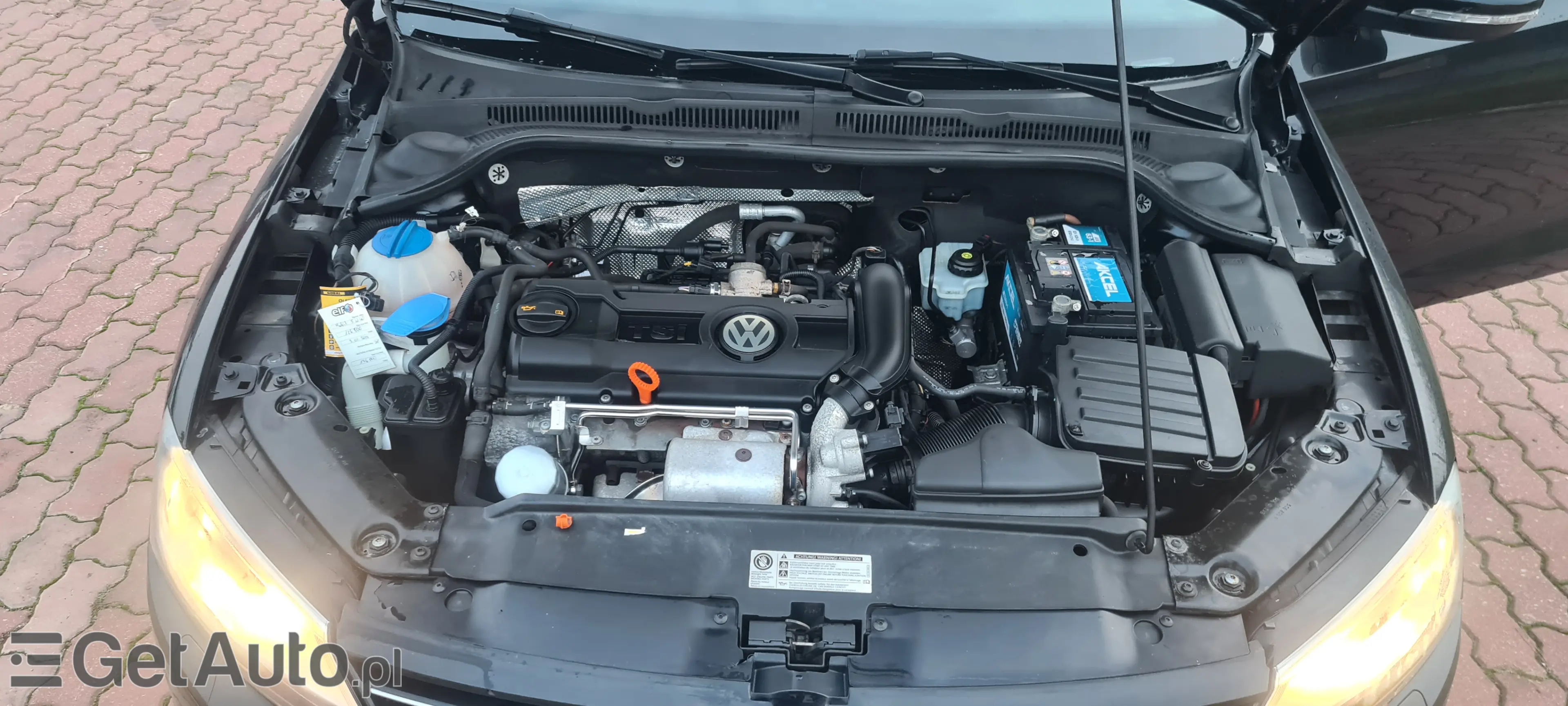 VOLKSWAGEN Jetta Comfortline