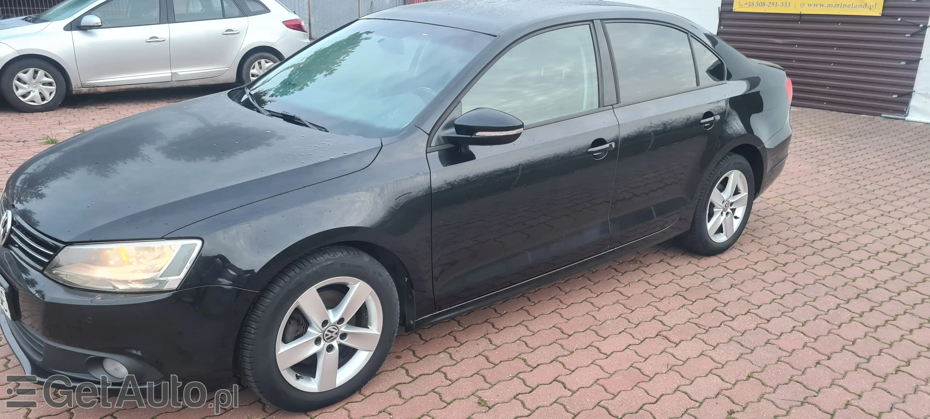 VOLKSWAGEN Jetta Comfortline
