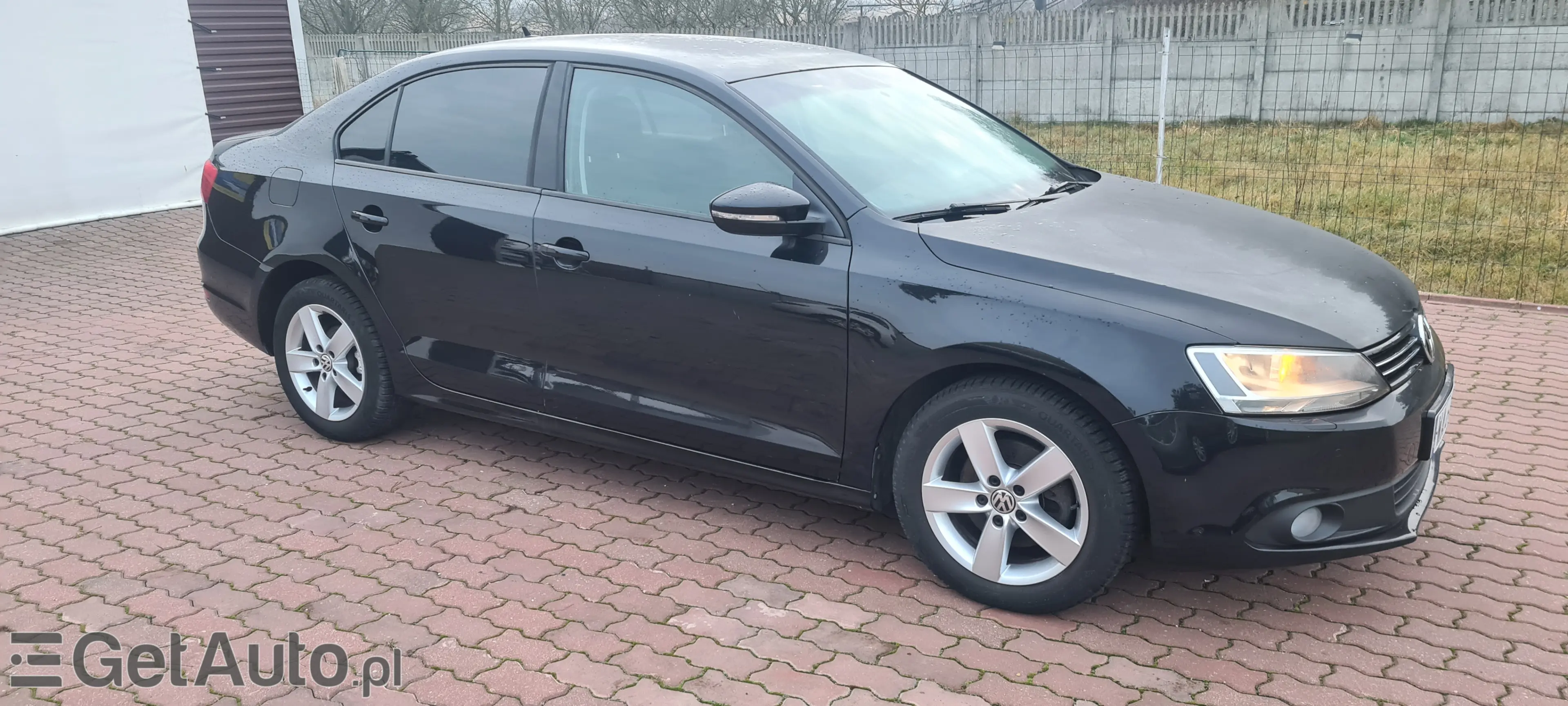 VOLKSWAGEN Jetta Comfortline