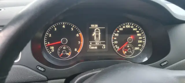 VOLKSWAGEN Jetta Comfortline