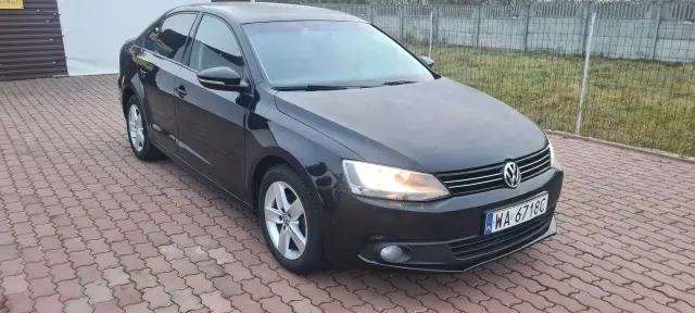 VOLKSWAGEN Jetta Comfortline