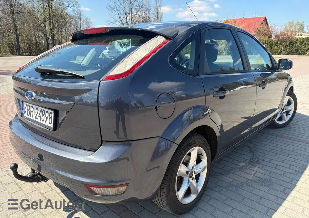 FORD Focus 1.6 16V Style+