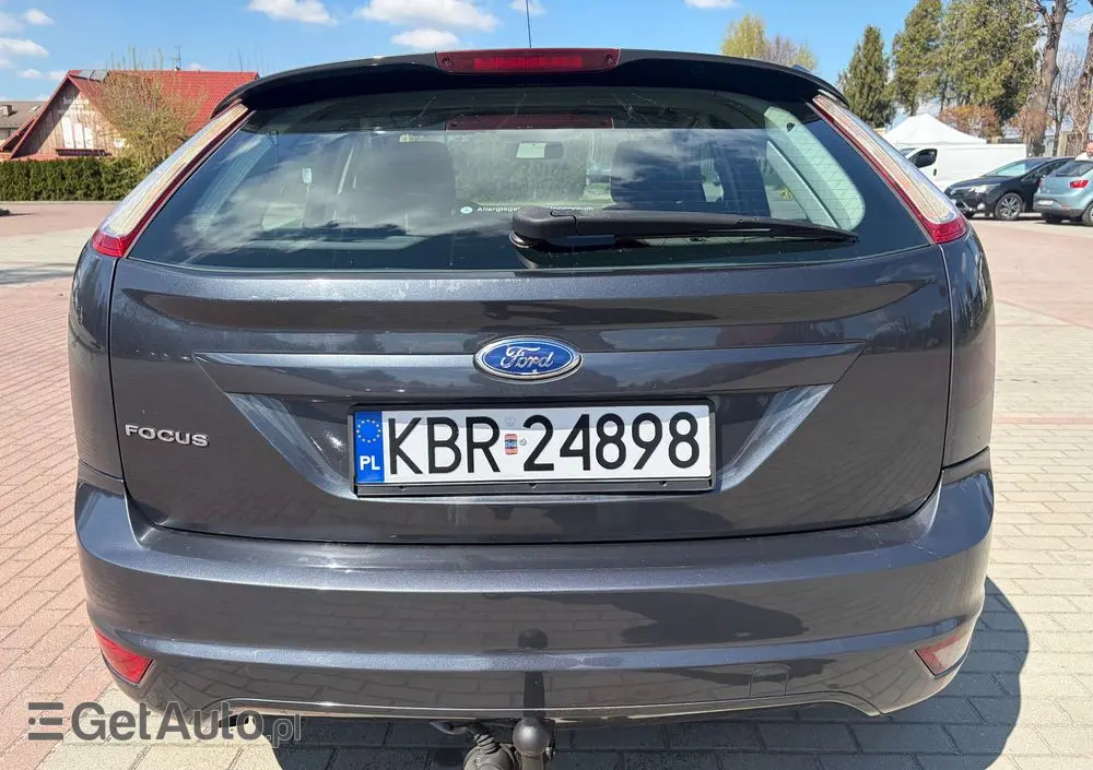 FORD Focus 1.6 16V Style+