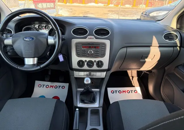 FORD Focus 1.6 16V Style+
