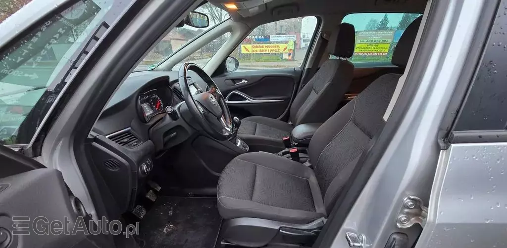 OPEL Zafira 