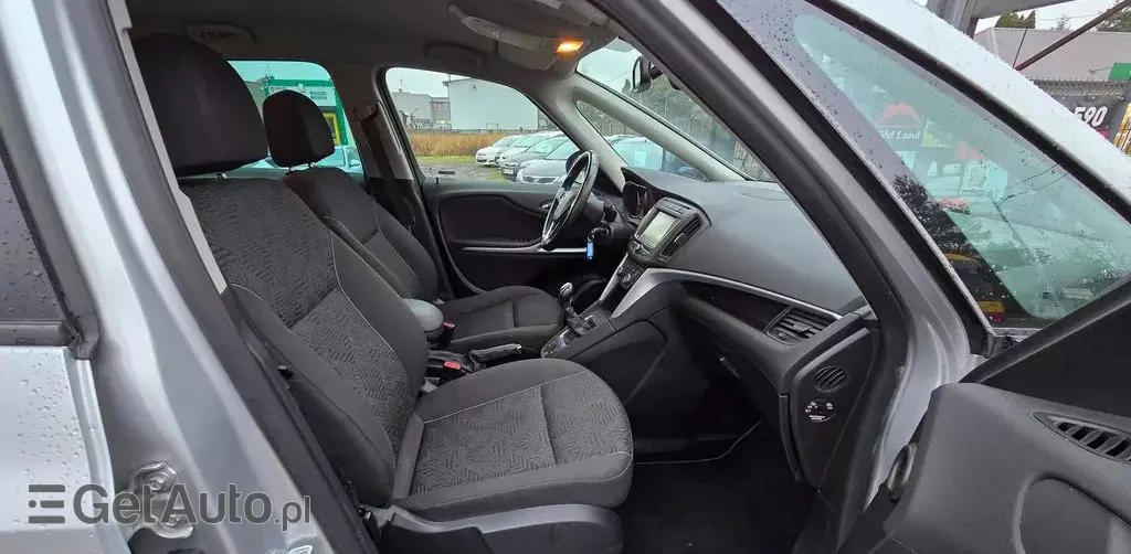 OPEL Zafira 