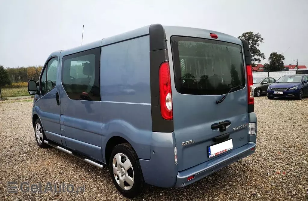 OPEL Vivaro 