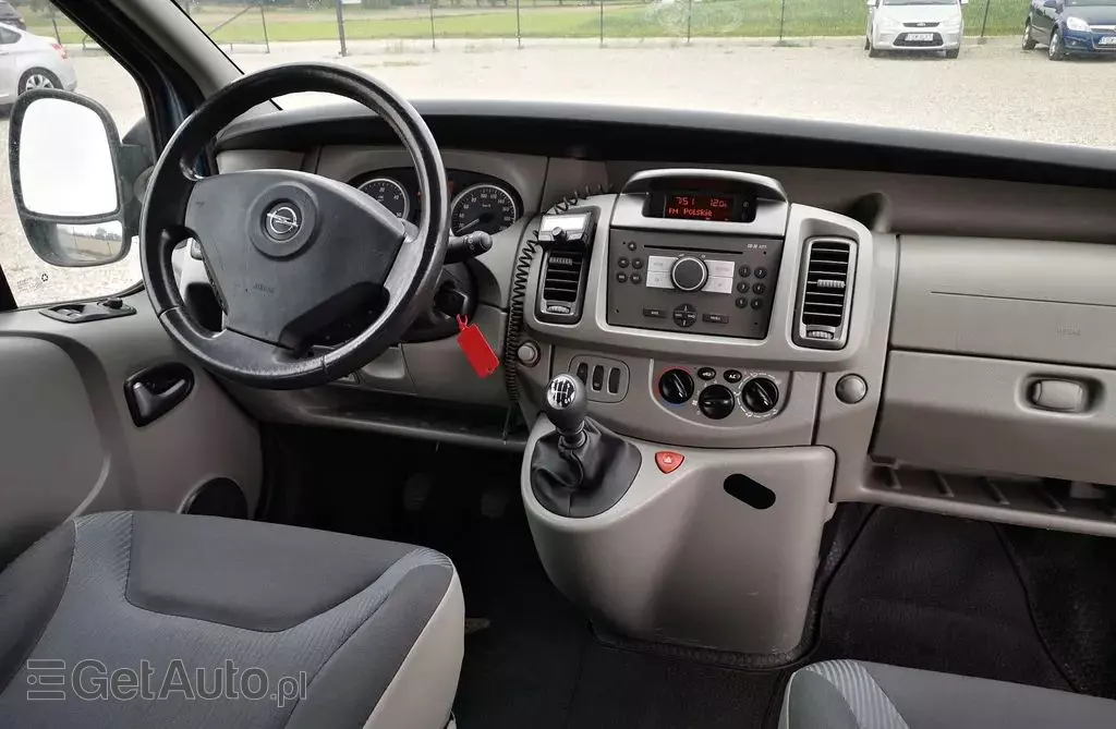 OPEL Vivaro 