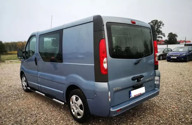 OPEL Vivaro 