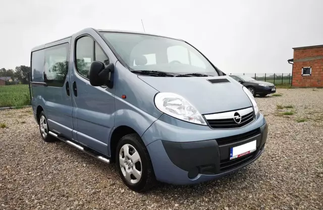 OPEL Vivaro 