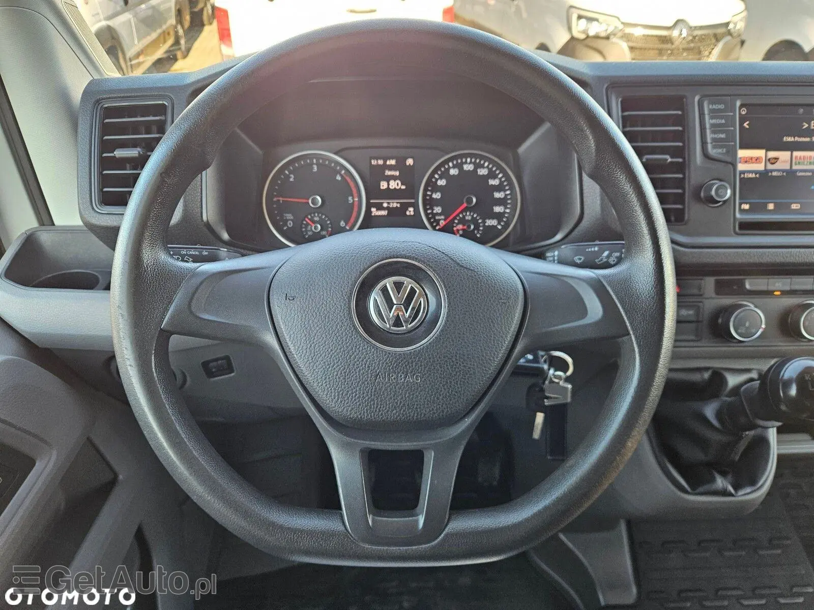 VOLKSWAGEN Crafter L