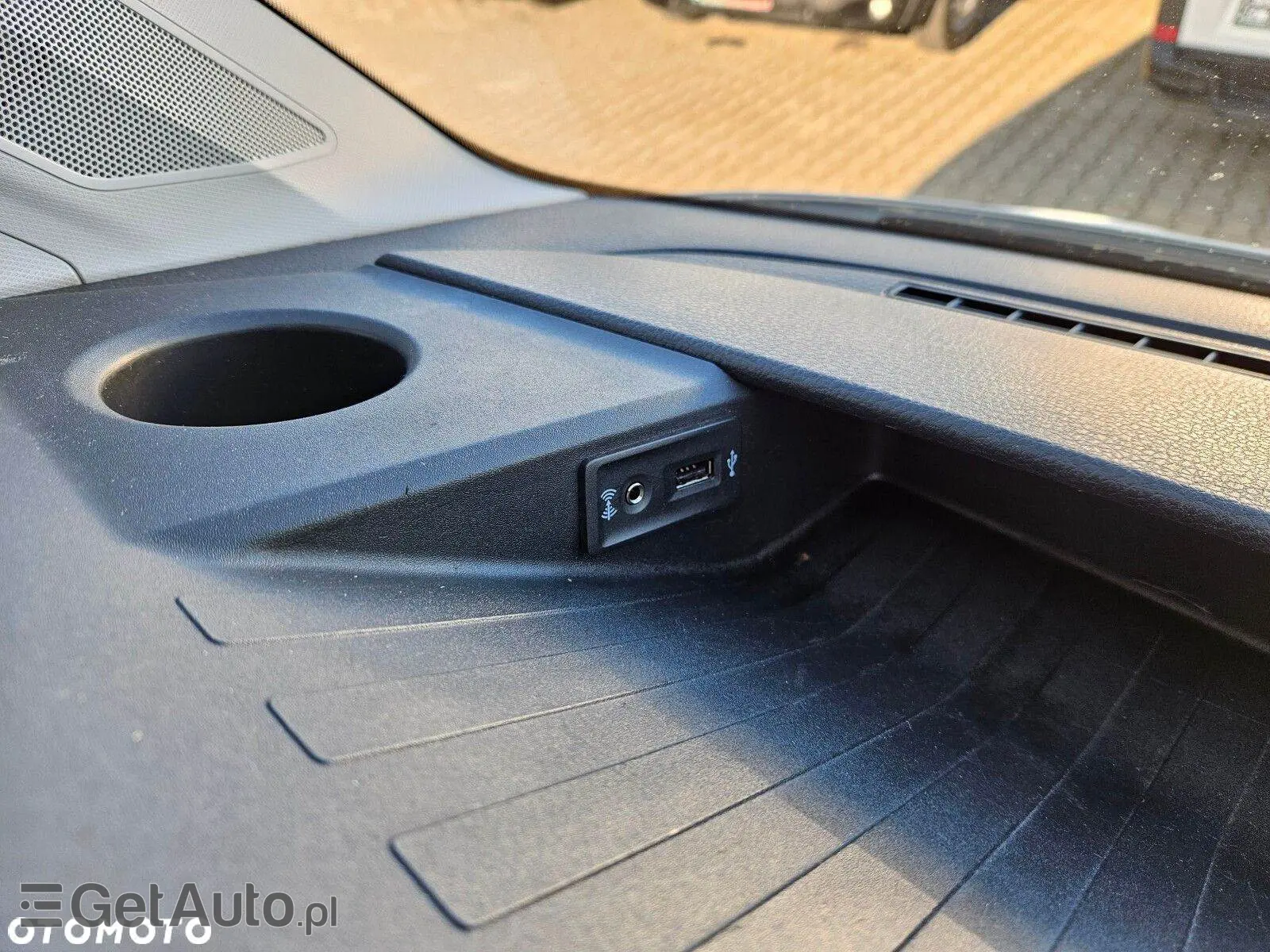 VOLKSWAGEN Crafter L