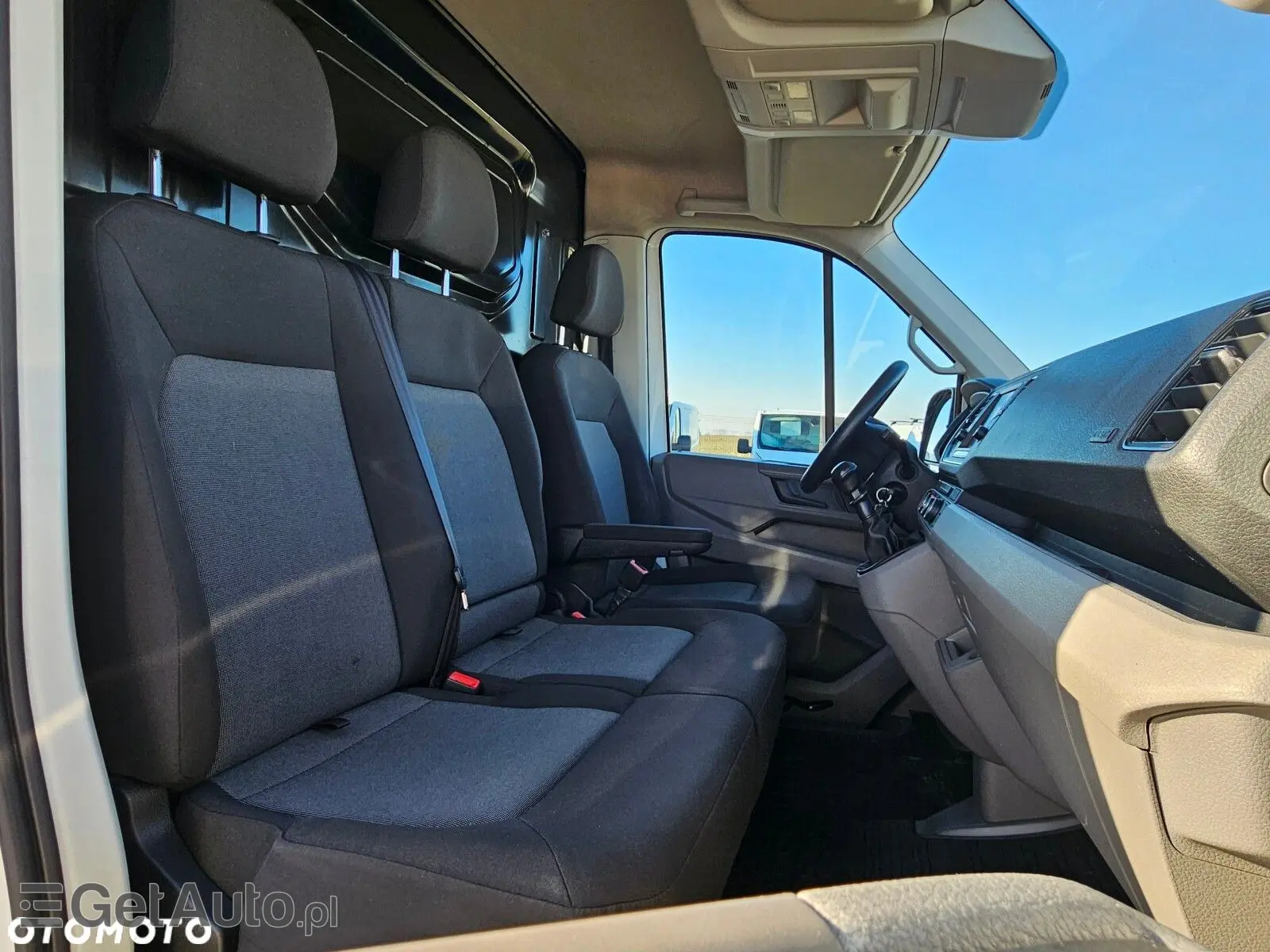 VOLKSWAGEN Crafter L