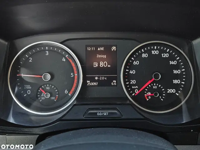 VOLKSWAGEN Crafter L