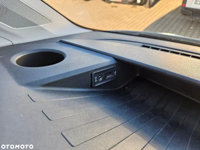 VOLKSWAGEN Crafter L