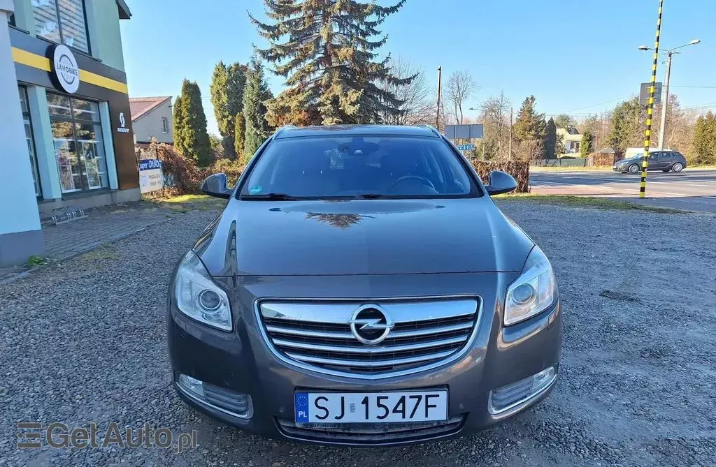 OPEL Insignia 
