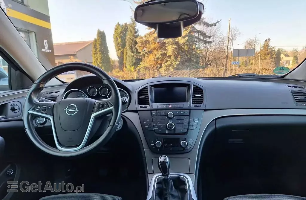 OPEL Insignia 
