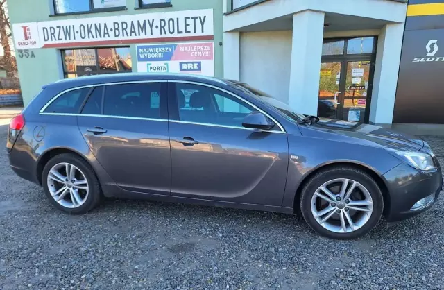 OPEL Insignia 