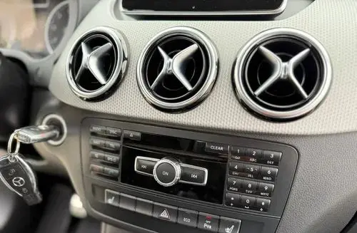 MERCEDES-BENZ Klasa B 