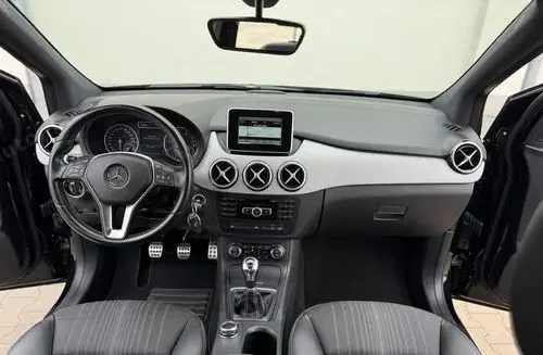 MERCEDES-BENZ Klasa B 