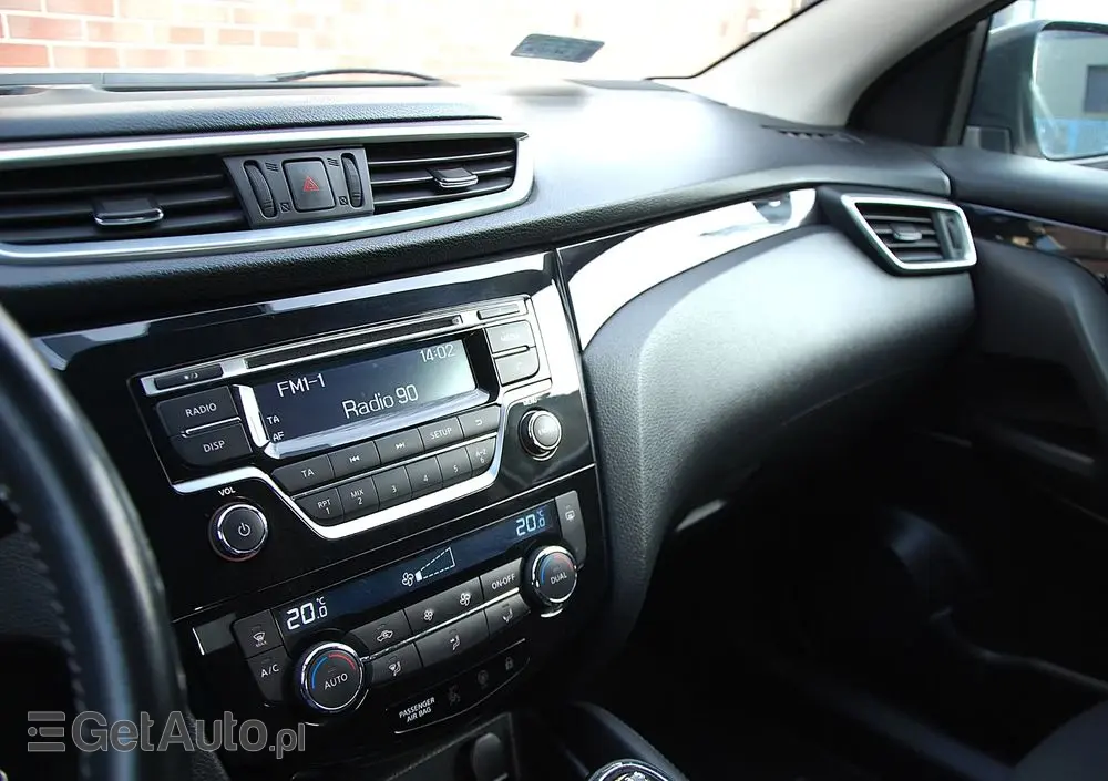 NISSAN Qashqai 1.2 DIG-T Acenta EU6