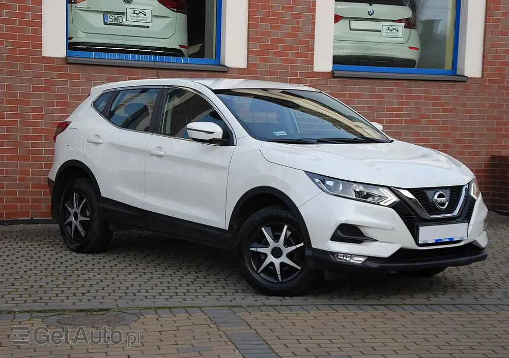 NISSAN Qashqai 1.2 DIG-T Acenta EU6