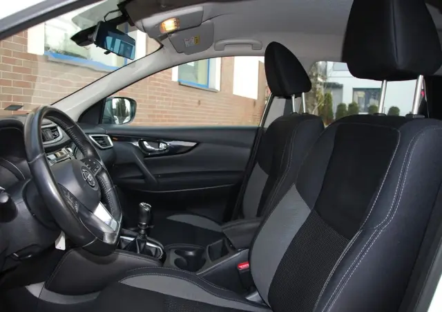 NISSAN Qashqai 1.2 DIG-T Acenta EU6