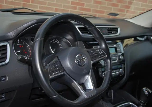 NISSAN Qashqai 1.2 DIG-T Acenta EU6