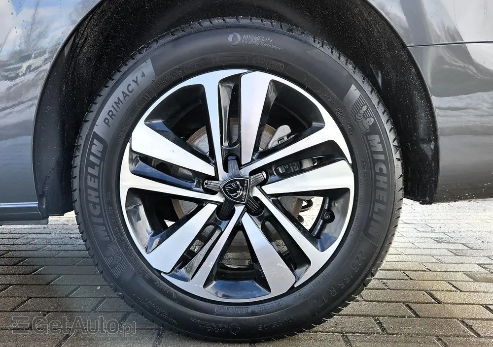 PEUGEOT Traveller 2.2 BlueHDi Long Business EAT8