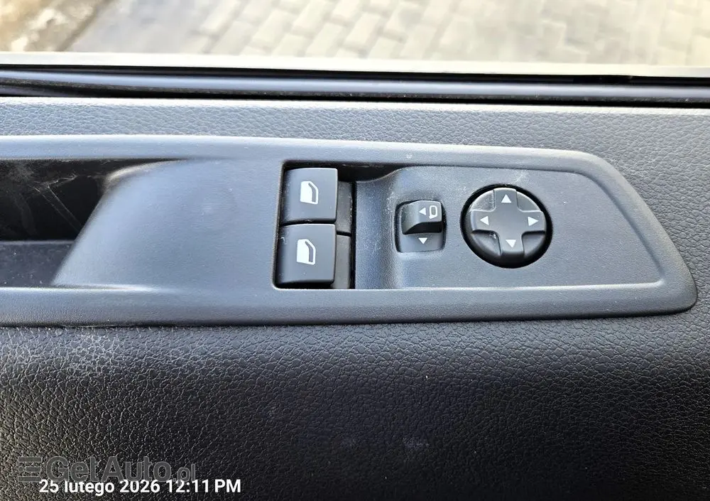 PEUGEOT Traveller 2.2 BlueHDi Long Business EAT8