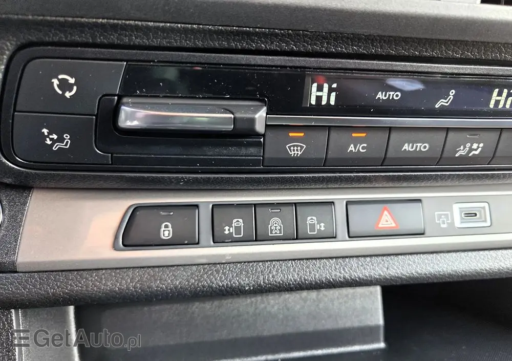 PEUGEOT Traveller 2.2 BlueHDi Long Business EAT8