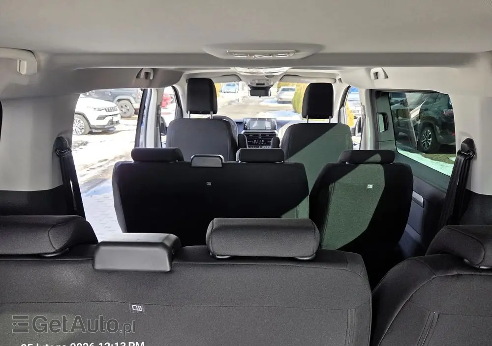 PEUGEOT Traveller 2.2 BlueHDi Long Business EAT8