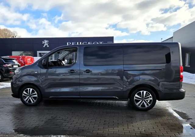 PEUGEOT Traveller 2.2 BlueHDi Long Business EAT8