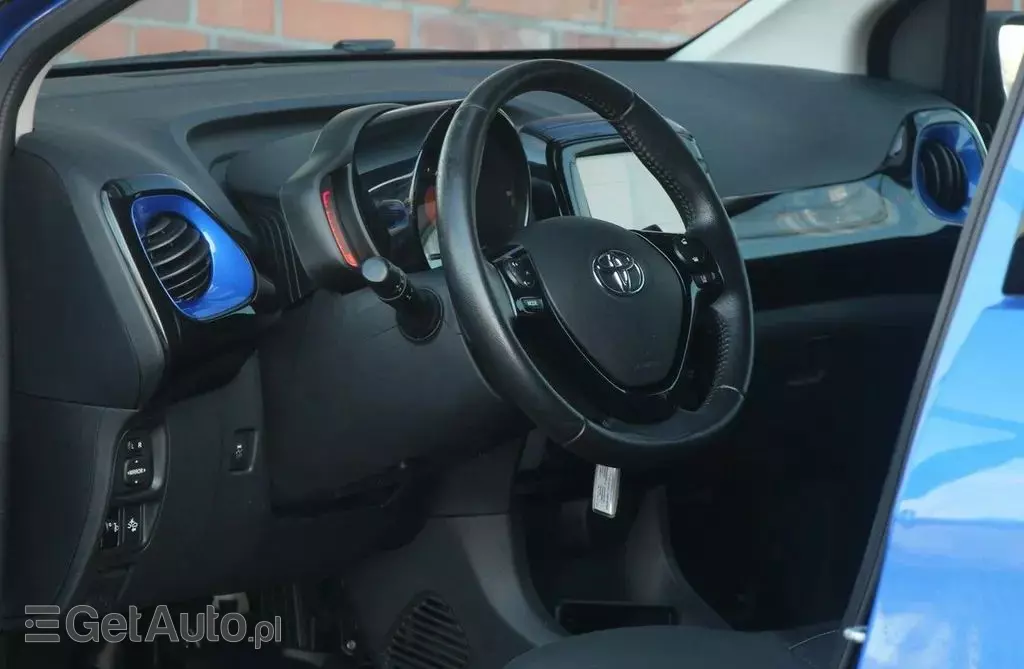 TOYOTA Aygo 