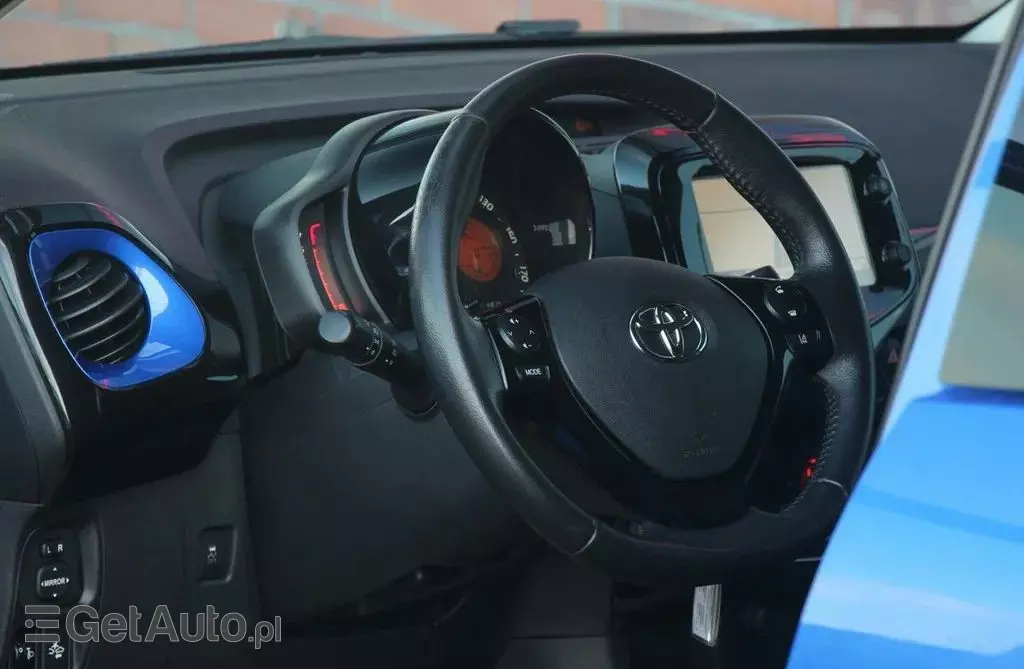 TOYOTA Aygo 