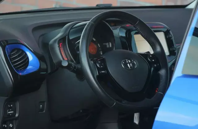 TOYOTA Aygo 