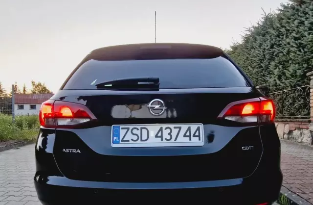 OPEL Astra 