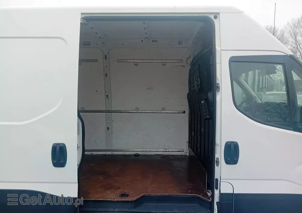 IVECO Dayly 35C17 