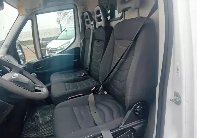 IVECO Dayly 35C17 