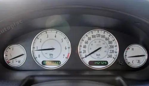 CHRYSLER 300M 