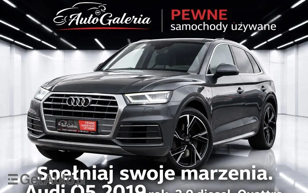 AUDI Q5 