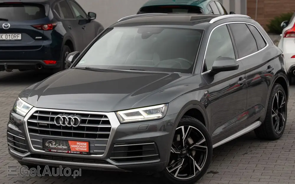 AUDI Q5 