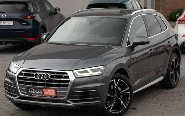 AUDI Q5 