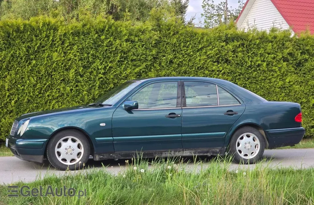 MERCEDES-BENZ Klasa E 