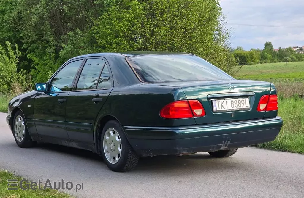 MERCEDES-BENZ Klasa E 