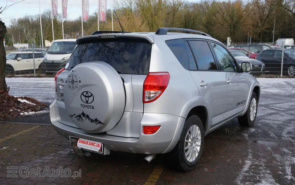 TOYOTA RAV4 2.2 D-CAT 4x4 Sol