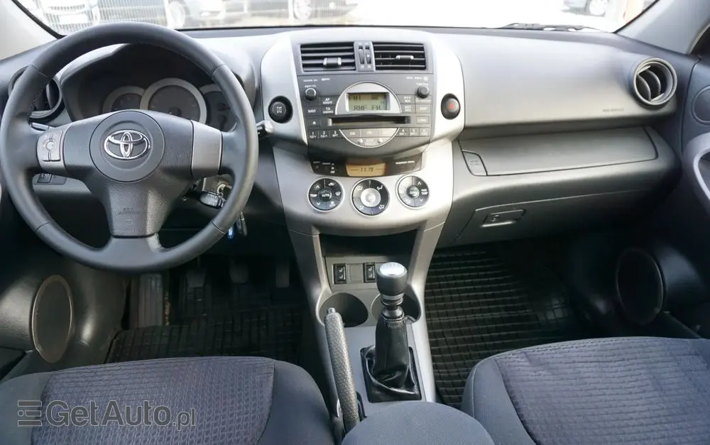 TOYOTA RAV4 2.2 D-CAT 4x4 Sol