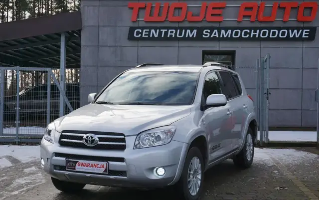 TOYOTA RAV4 2.2 D-CAT 4x4 Sol